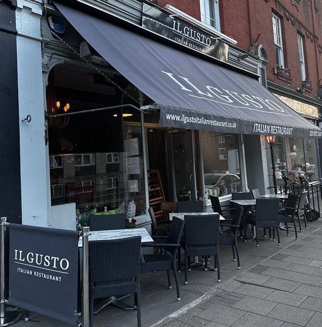 Discover the culinary treasures of Twickenham with our guide to the best Italian restaurants in town. From authentic pizzas to delectable pasta dishes, indulge in the flavours of Italy in the heart of London. Buon appetito!