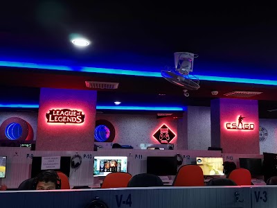 Çiçek Internet Cafe