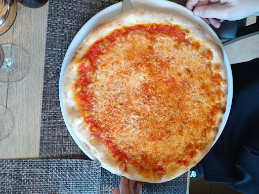 Restaurant La Bruschetta am Flugplatz - Thumbnail