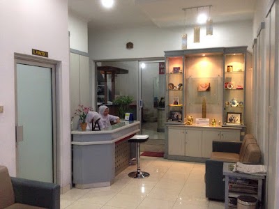 dentist