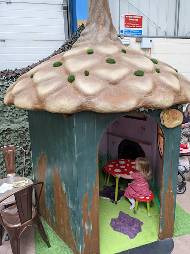 Poppelwood Play Centre - Thumbnail