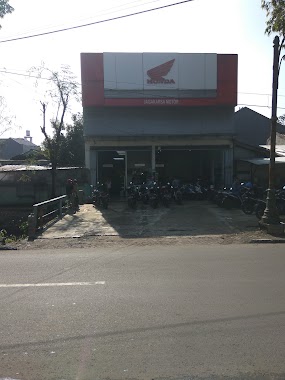 Pt. Jagakarsa Motor, Author: Bambang Prihatmoko