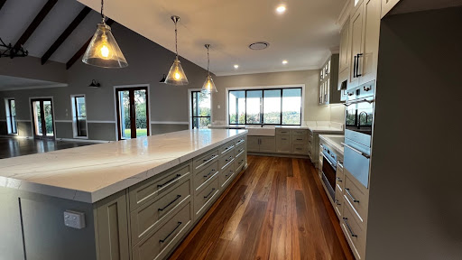 Ultimate Electrical Services - Visual