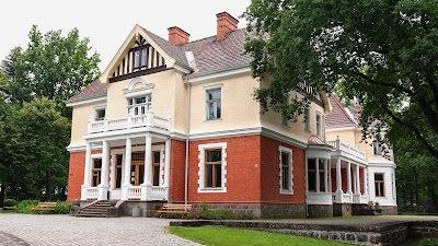 Photos of Olustvere Manor