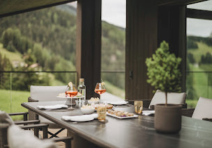 Photo n°26 de A.M.A Selections à Cannes (Agence de voyages)