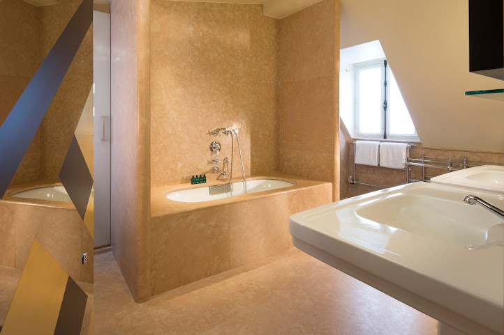 Hôtel Saint-Marc by null