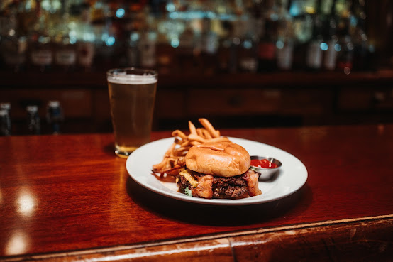 The Ravens Club by null