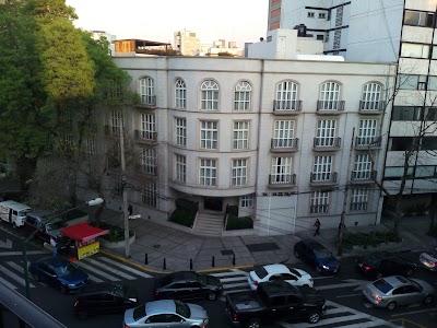 Photos of Petit Polanco
