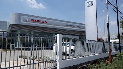 Photos of Honda Triputra Bekasi
