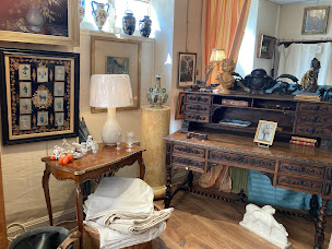 Photo n°10 de Lelief Eric à La Châtre (Magasin d'antiquités)