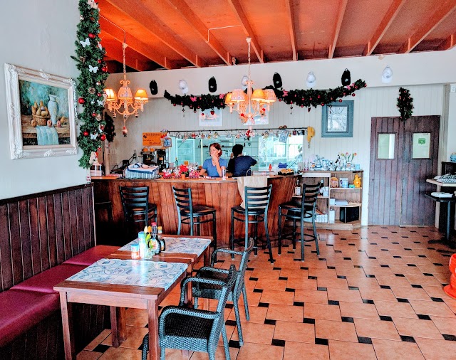 Diana's Pancakes Place