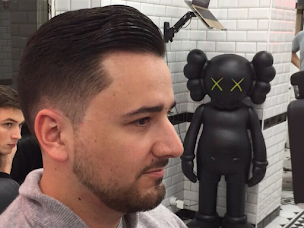 Photo n°33 de Barbier Paris 7 - GG Barbershop Paris - Coiffeur Paris 7 à Paris (Barbier)