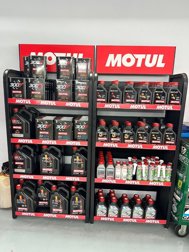 SK Garage @ Kaki Bukit - car servicing Singapore facility photo 2