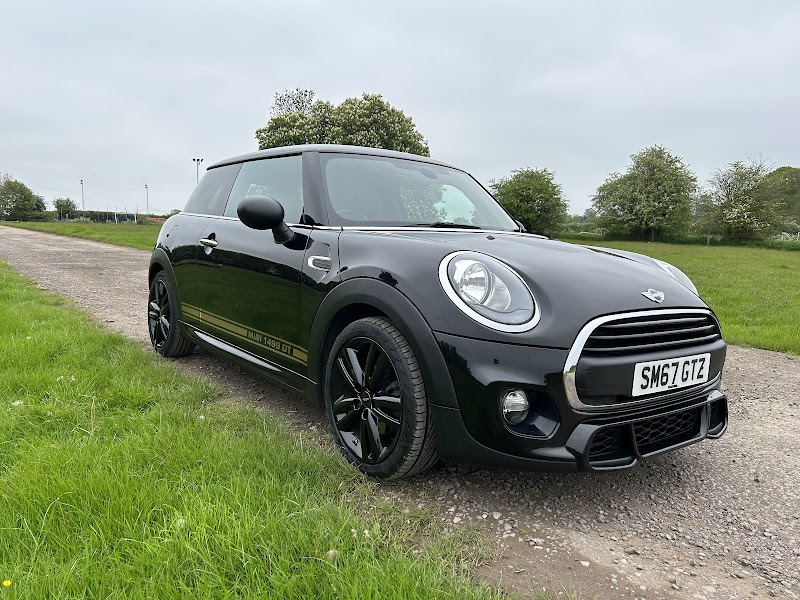 Jax Of Leicester Limited - Car Sales photo 2