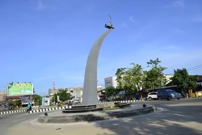 Photos of Tugu Simpang Kuta Blang