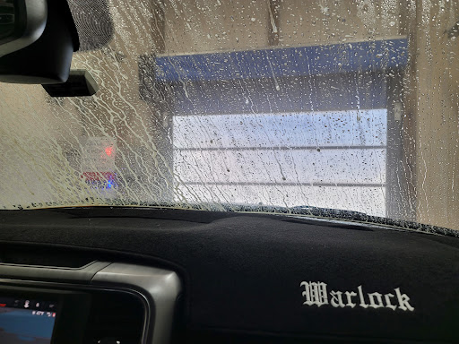 Black Dog Car Wash - Thumbnail
