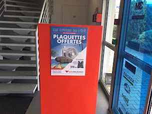 Photo n°22 de Autodistribution à Saint-Pierre-du-Mont (Magasin d'accessoires pour poids lourds)