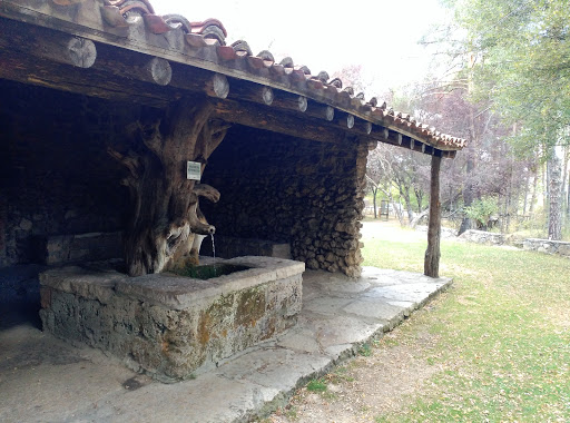 Fuente de la tía Perra - Thumbnail