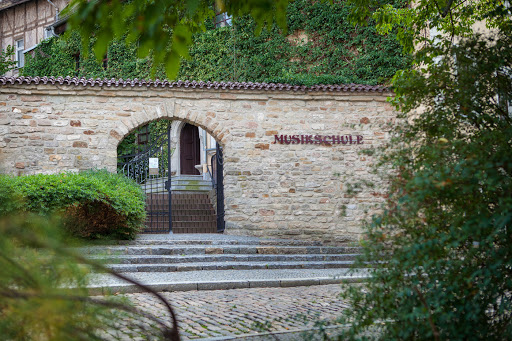 Anna-Magdalena Bach Music School - Thumbnail