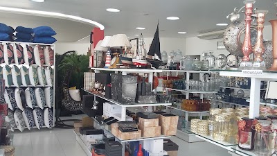 Photos of Ayrton Decor