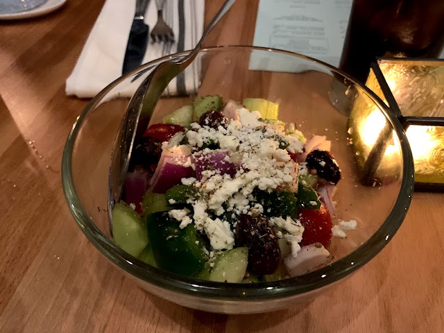 Avli Taverna