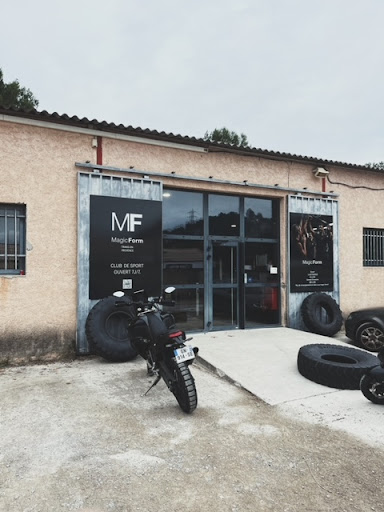 Magic Form Trans en Provence - Thumbnail