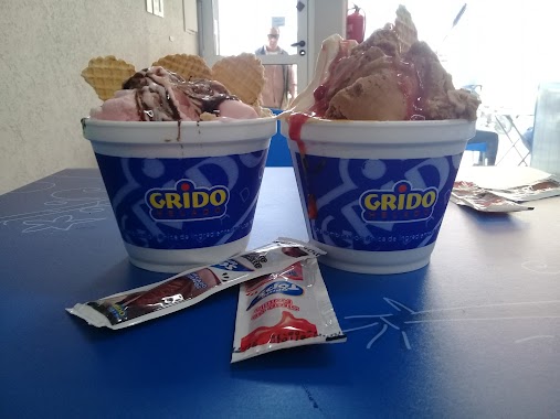 Grido Helado, Author: Ángela Busolari