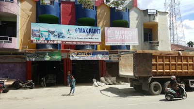 home-goods-store