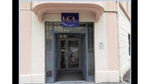 Photo n°1 de LCL Banque et assurance à Bagnères-de-Bigorre (Banque d'épargne)