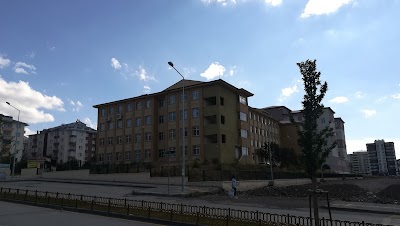 Nurettin Topçu Sosyal Bilimler Lisesi