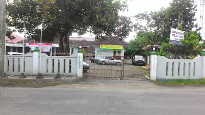 Photos of Pleret District Office