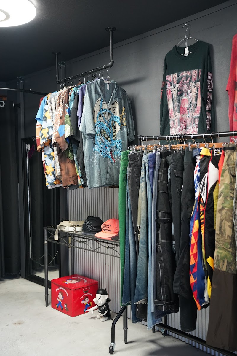 古着屋Vroom