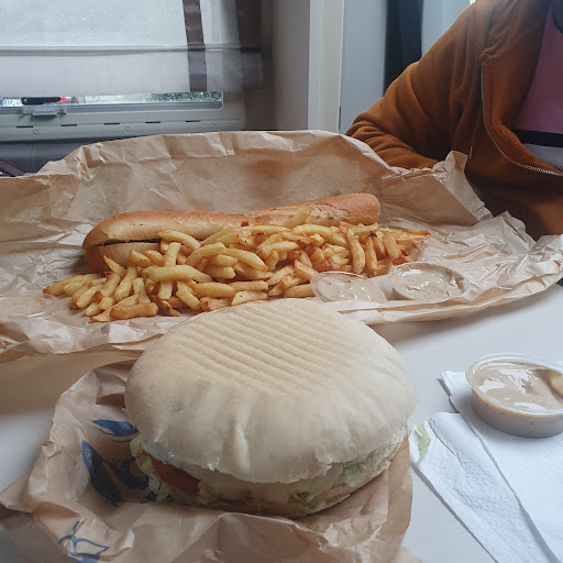 Photo 4 - La frite fraiche chez remi