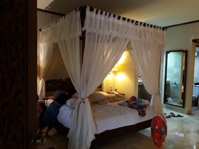 Photos of Puri Artha Hotel