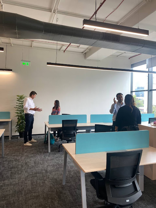 Af1qipnic6k9gtccjpriva8v8hb7beajfntkypjbdcl2=s677 K No