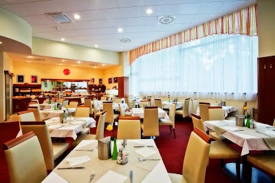 Photos of AVANTI Hotel