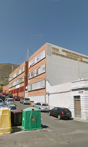 Centro Privado de Educación Secundaria O.S.C.U.S.