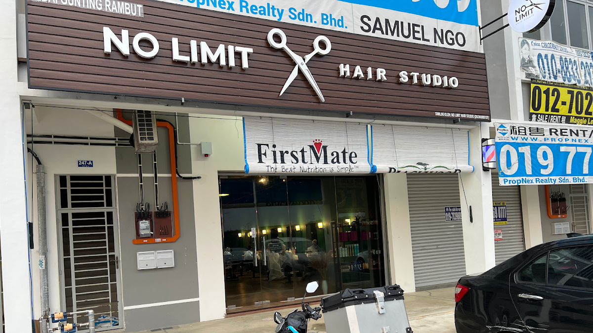 No Limit Hair Studio — hair salon in Kulai