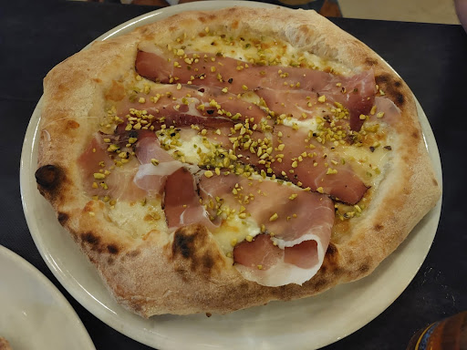 Due Colonne Ristorante Pizzeria Ricevimenti - Thumbnail