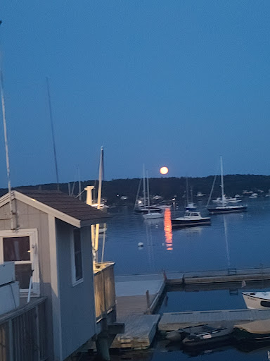 Boothbay Harbor Yacht Club Logo