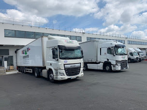 Photo n°19 de RAE - ROISSY AIRPORT EXPRESS / EMBALLAGES à Tremblay-en-France (Société de transport routier)