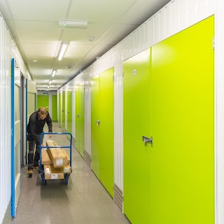 Sutton Maddock Self Storage