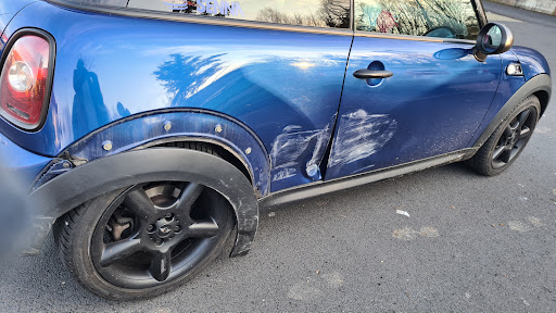 Karosserie- und Fahrzeugtechnik Dransfeld GmbH & Co. KG - Thumbnail