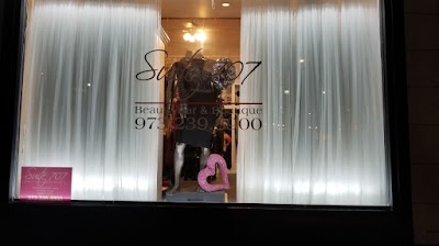 Suite 707 Beauty Bar & Boutique