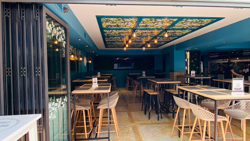 Taberna Cruza la Calle