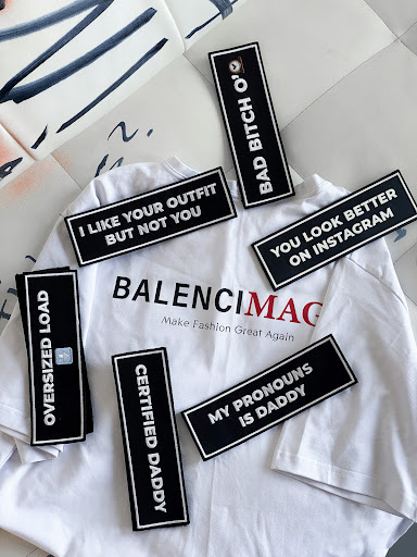 Balencimaga - Visual