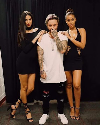 Photos of Mia VIP ROOM