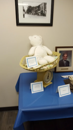 Lee William K MD Gallery - United States