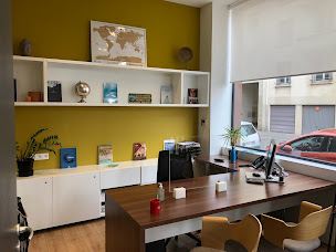 Photo n°2 de Fancy Voyages à Lyon (Agence de location de maisons de vacances)