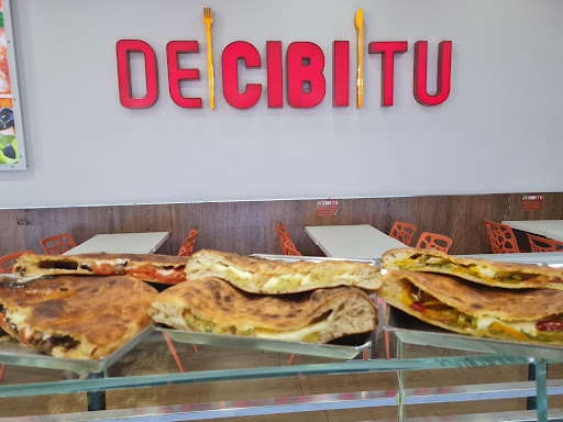 Decibi tu - Visual